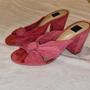White House Black Market pink heels size 6
